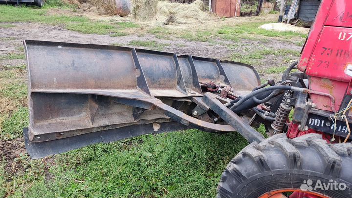 Отвал коммунальный поворотный