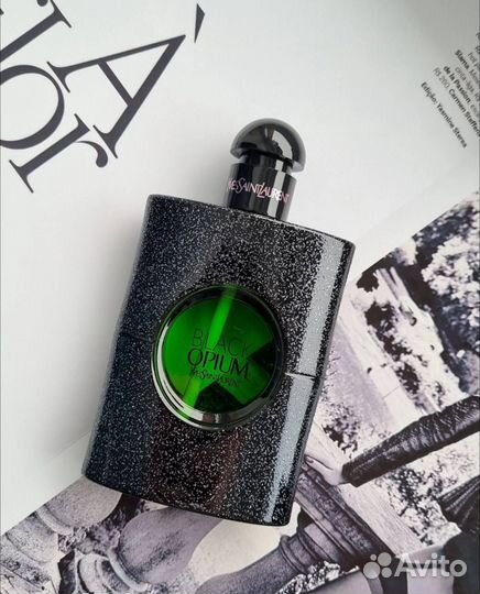 Ysl black oppium Illicit green