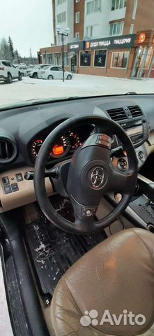 Toyota RAV4 2.0 AT, 2010, 180 000 км