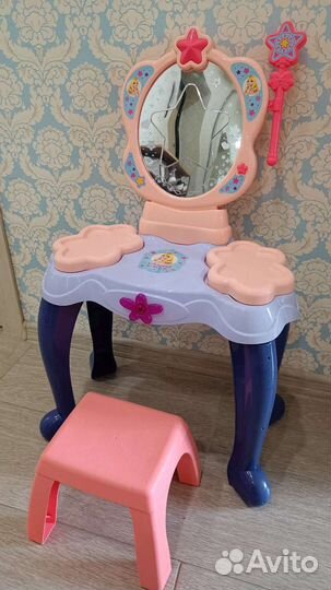 Столик для девочки туалетный музыкальный волшебный