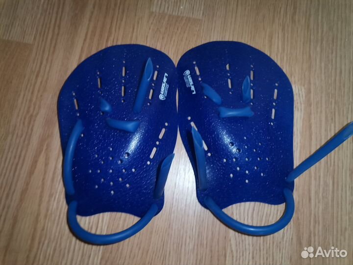 Аксессуары для спортивного плавания