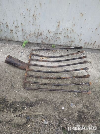 Вилы садовые