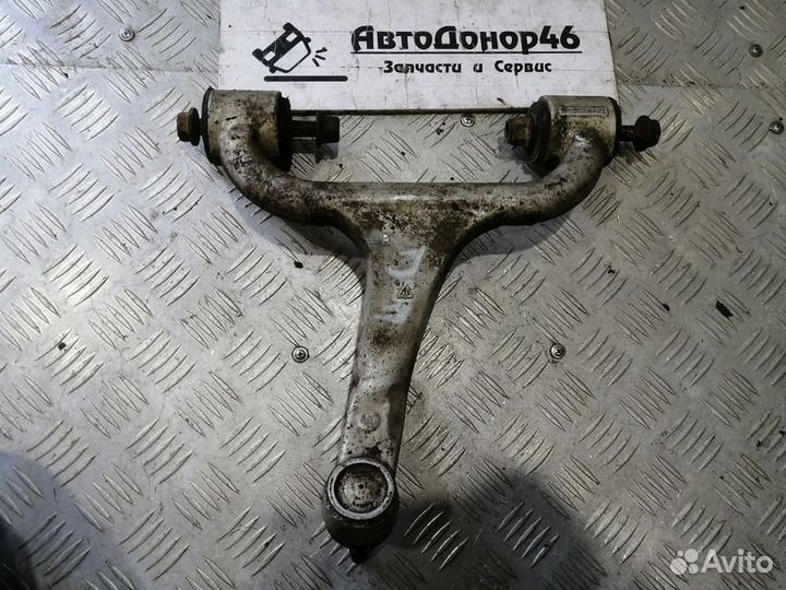 Рычаг правый верхний Mercedes Benz ML W163