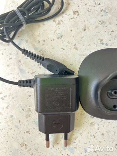 Сетевой адаптер philips HQ8505 новый. Бритва