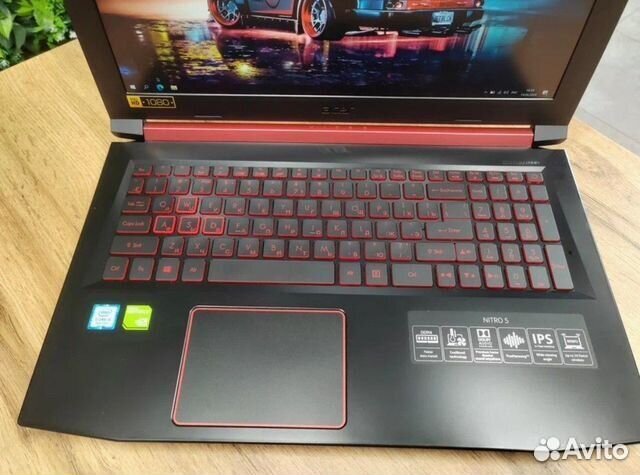 Игровой Acer Nitro 5 i5-8250/8Gb/256GB SSD/MX150