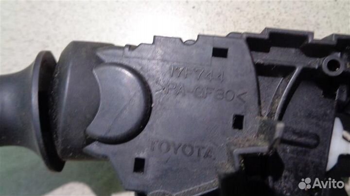 Переключатель поворотов подрулевой Toyota Camry X