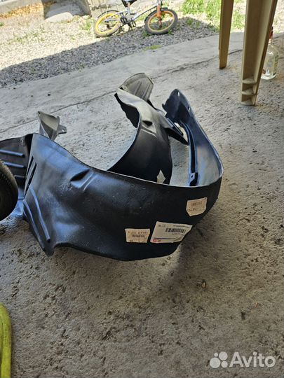 Подкрылки на hyundai accent