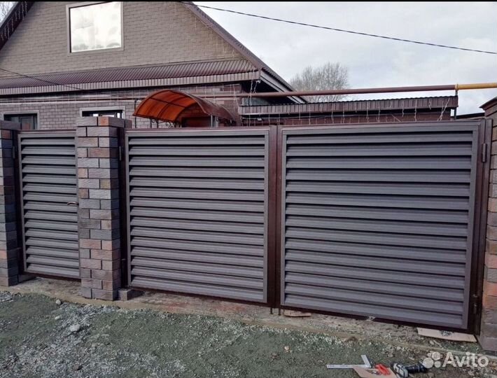 Забор жалюзи для дома