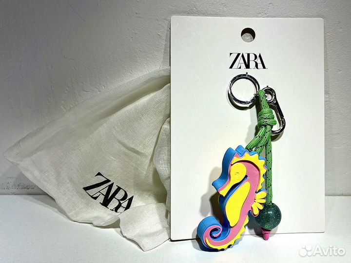Zara Аксессуар Подвес Брелок