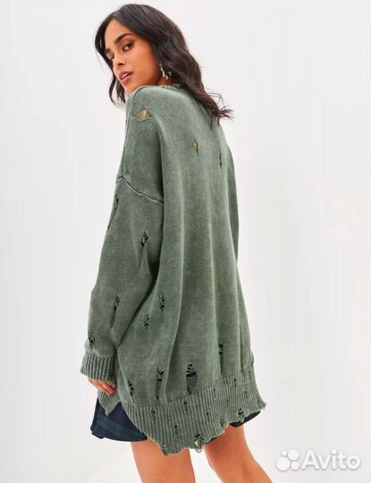 Свитер женский оверсайз