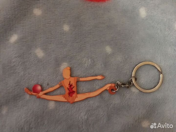 Брелок с гимнасткой