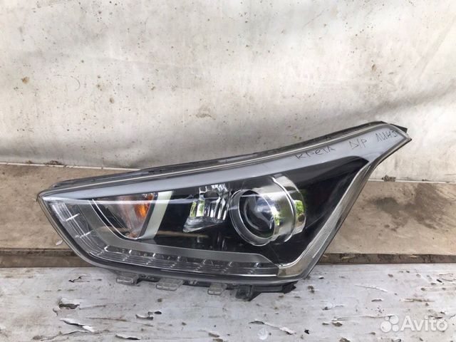 Фара левая Hyundai Creta I Хендай Крета Грета I