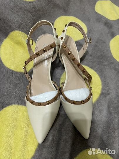 Босоножки туфли новые 40