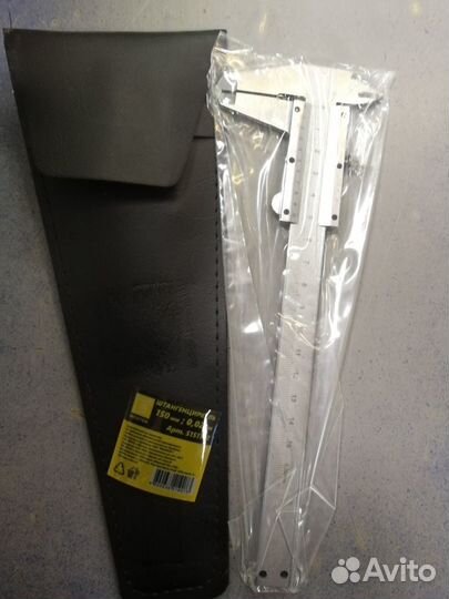 Штангенциркуль150 мм с глубиномером, точность 0,02