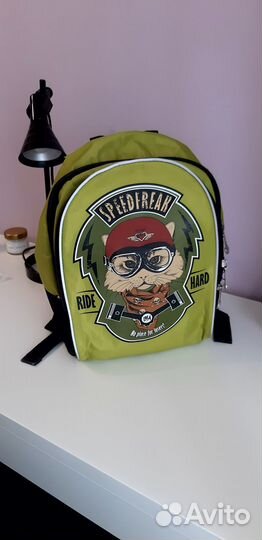 Рюкзак школьный для мальчика grizzly