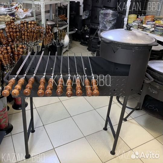 Казан 8 л чугунный с мангалом