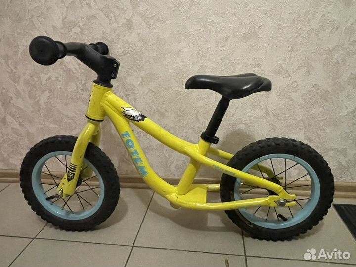 Беговел totem alloy 12