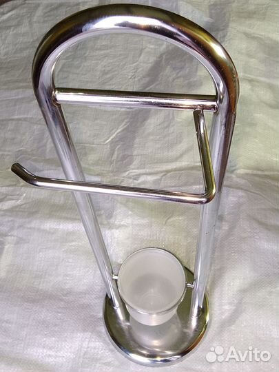 Стойка напольная с держателем