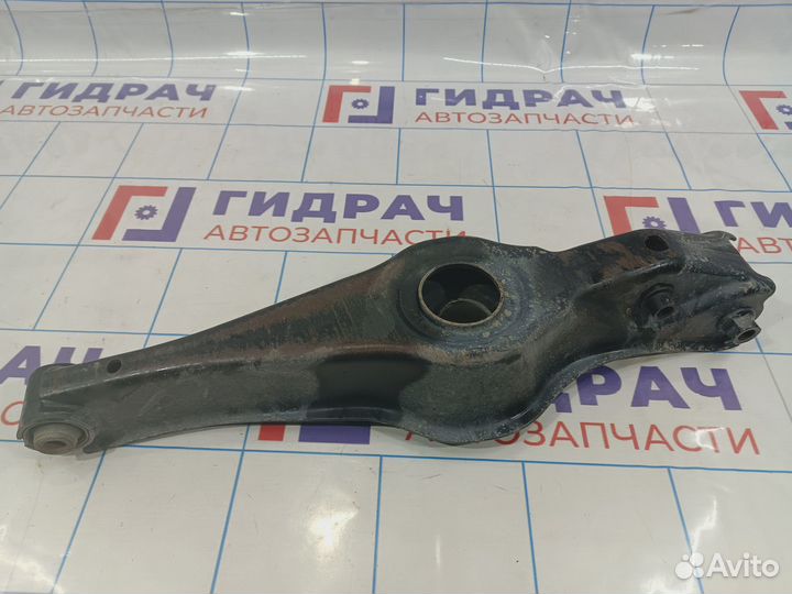 Рычаг задний поперечный правый Suzuki Grand Vitara