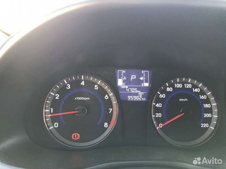 Hyundai Solaris 1.6 AT, 2015, 98 296 км