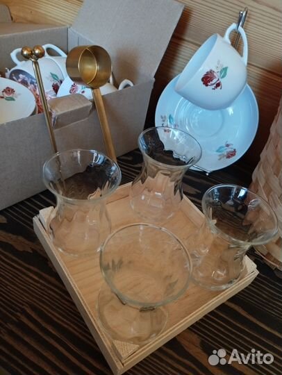 Чайно-кофейные наборы с аксессуарами