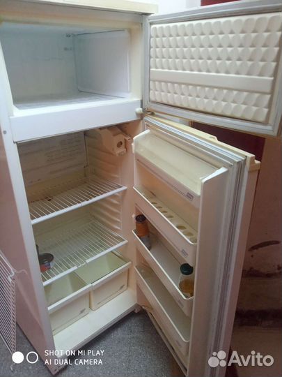 Холодильник на запчасти