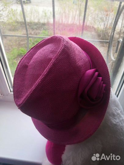 Пляжная шляпа