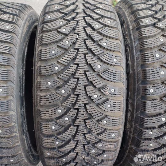 Nokian Tyres Hakkapeliitta 4 205/50 R17