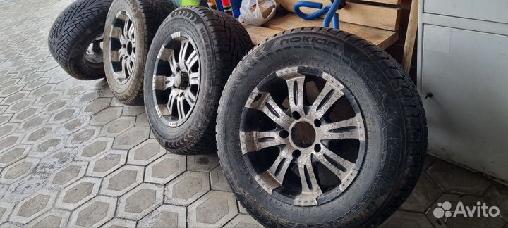 Колеса на крузак 200