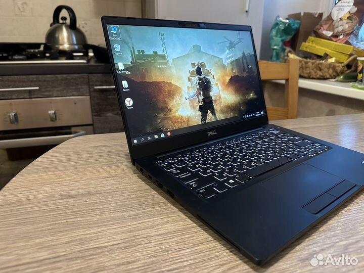 Dell laititude 7390 i5-8350U/16/256 SSD/IPS/FullHD