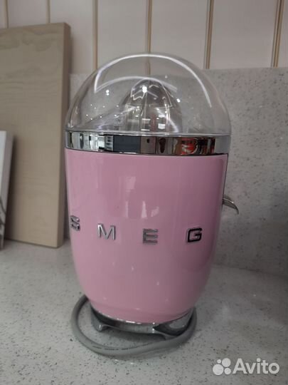 Соковыжималка Smeg