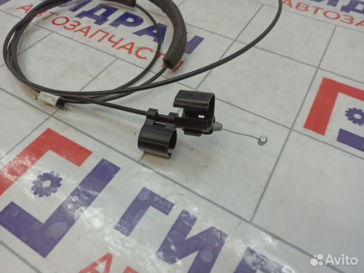 Трос лючка бензобака Toyota RAV4 (XA40)