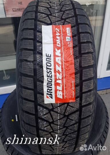 Bridgestone Blizzak DM-V2 285/50 R20