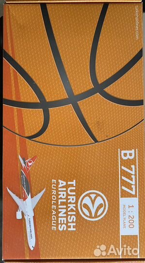 Модель самолета Turkihs airlines