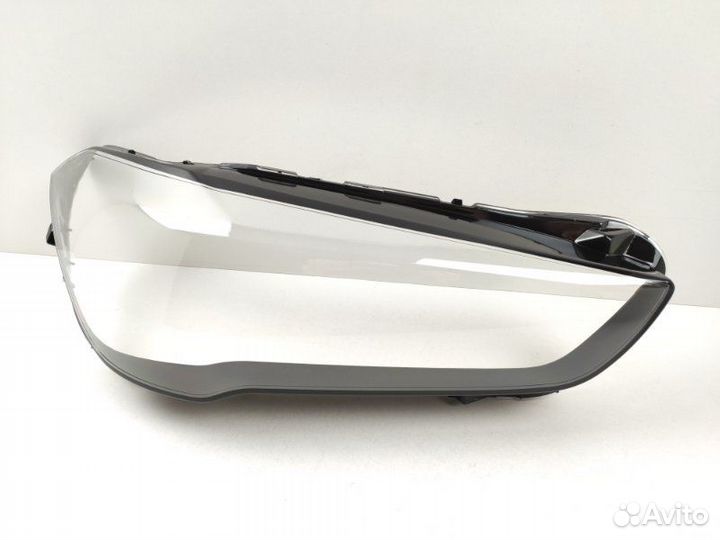Стекло фары правое Bmw X1 F48 2019