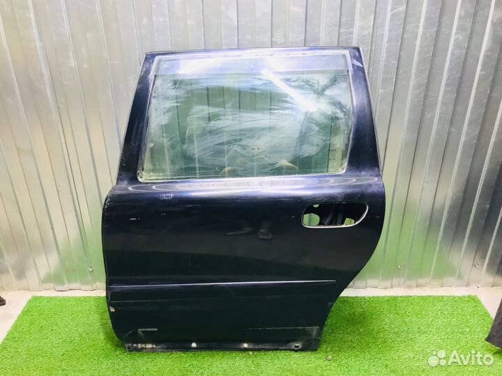 Дверь задняя левая Volvo V70/XC70