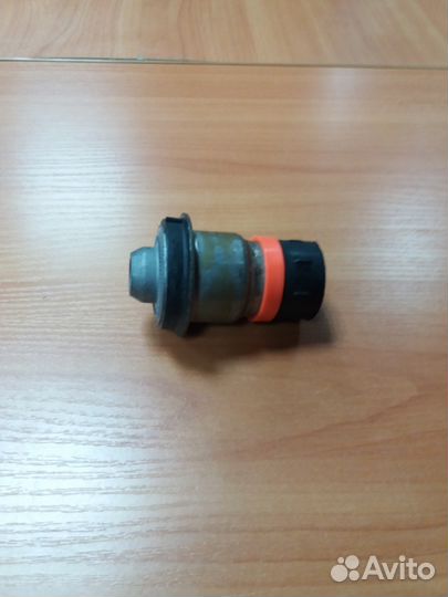 Сайлентблок подрамника задний Рено Меган 2