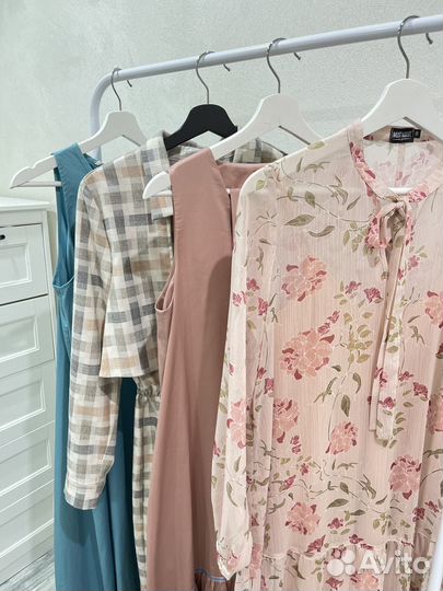 Платье женское 42 44