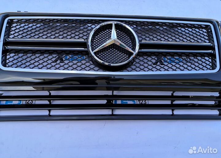 Решетка радиатора Mercedes W463 AMG G63 хром