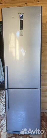 Холодильник Samsung RL-50 rrcmg