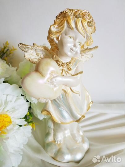 Статуэтка ангел