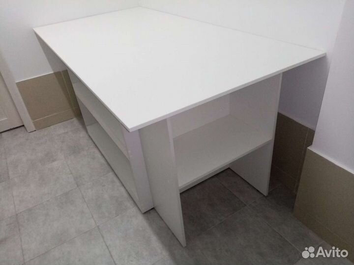 Стол для раскроя пристенный, новый