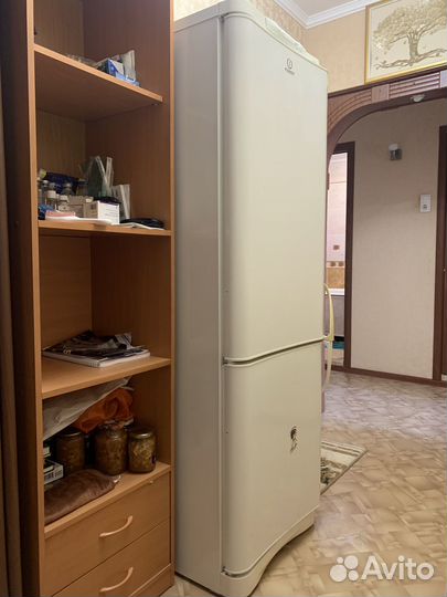 Холодильник