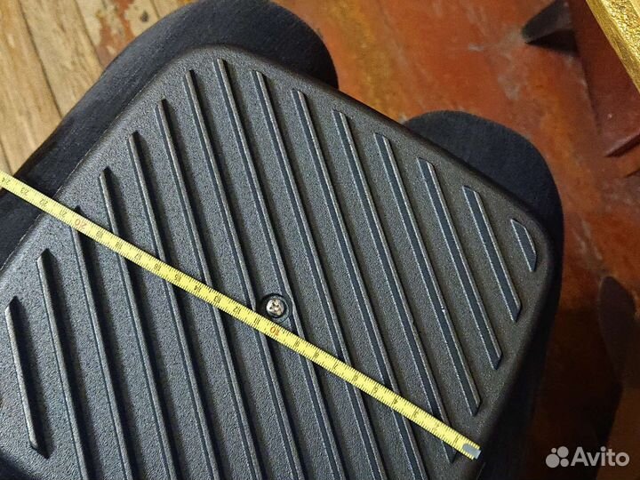 Чугунный пресс для гриля