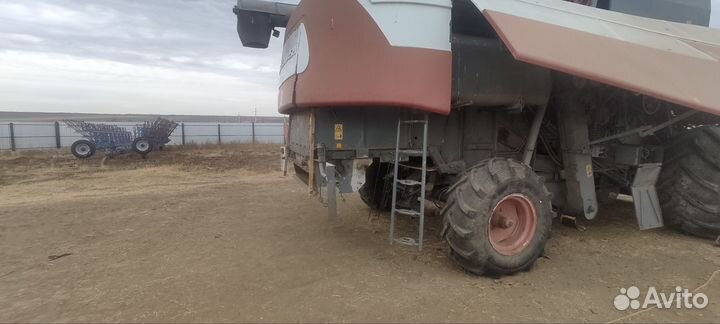 Комбайн Ростсельмаш Acros 530, 2010