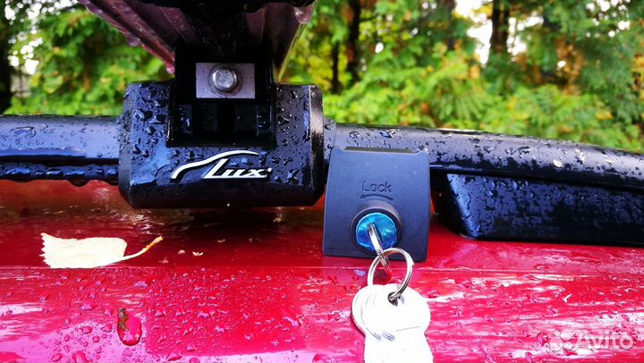 Продам багажник Lux Элегант на высокие рейлинги