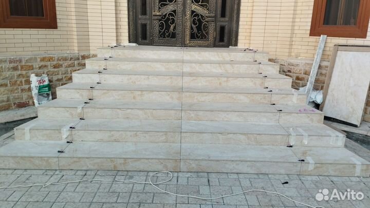 Кафельщики плиточники