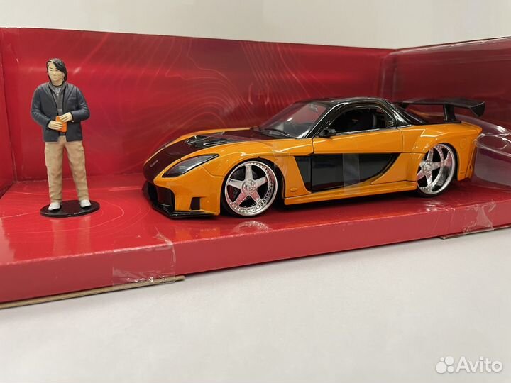 Форсаж / Mazda rx7 Han с фигуркой Jada 1/24