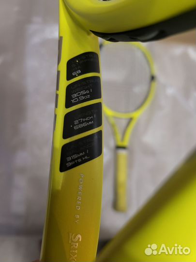 Теннисная ракетка