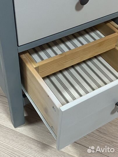 Прикроватная тумба комод IKEA Hemnes